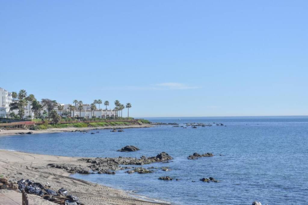 Apartamento En Urb Primera Linea De Playa Màlaga Exteriér fotografie