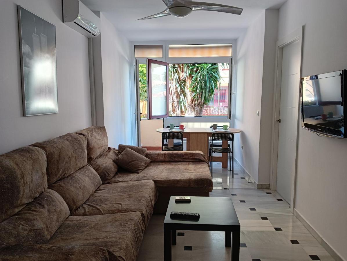 Apartamento En Urb Primera Linea De Playa Màlaga Exteriér fotografie